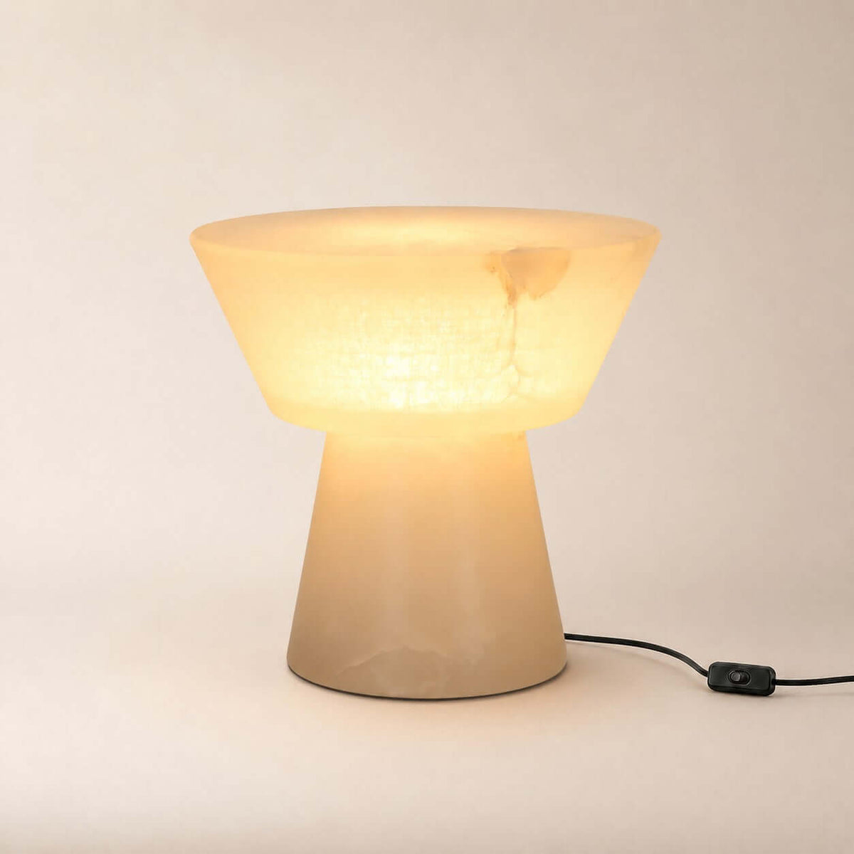 Beta Alabaster Table Lamp
