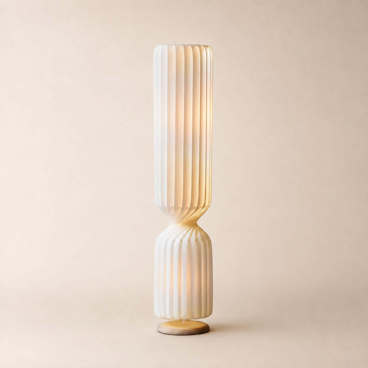 Davura Floor Lamp