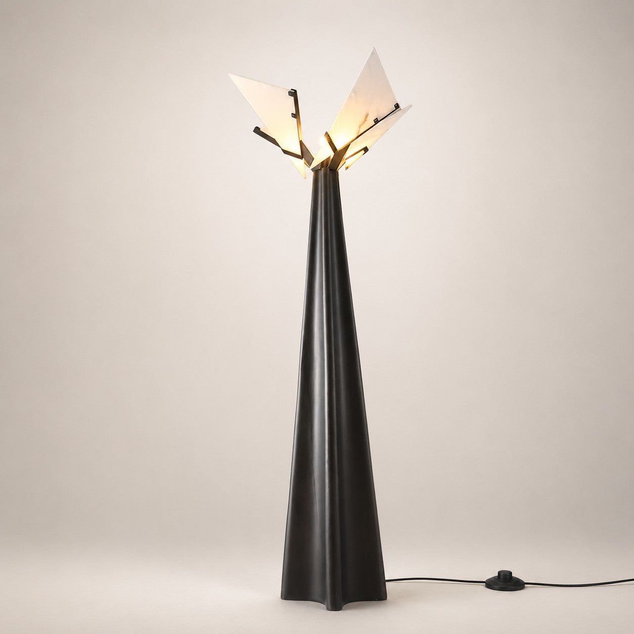 Lirona Floor Lamp