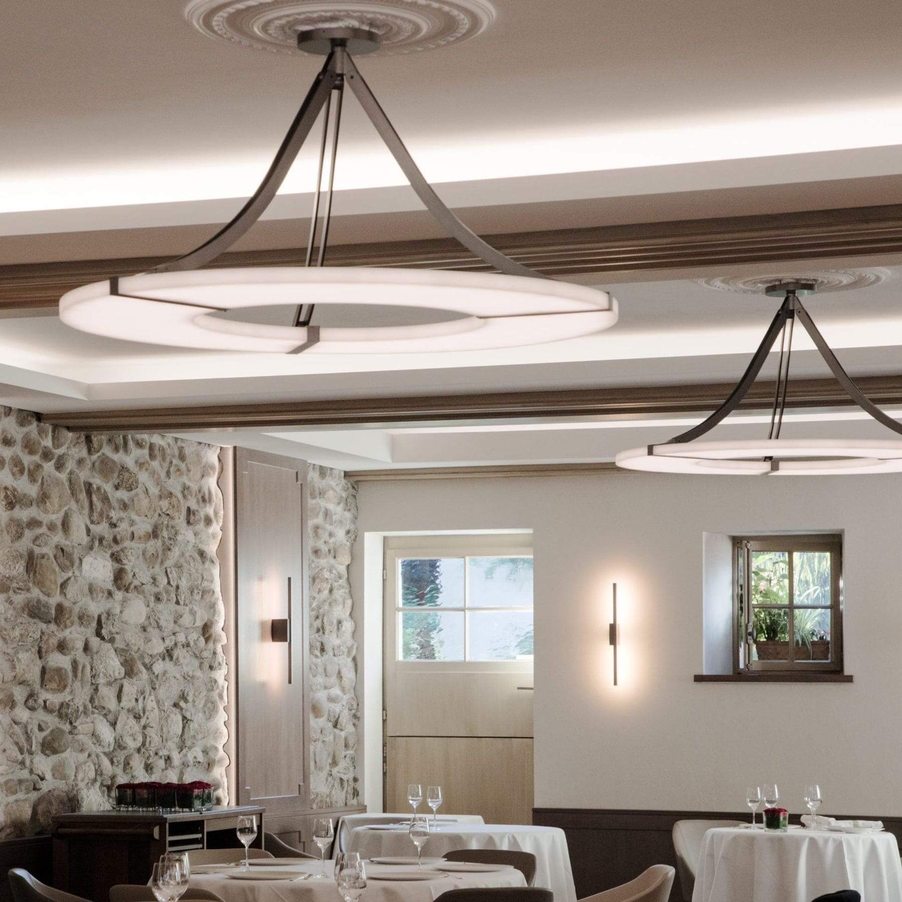 Lyquora Round Alabaster Chandelier for Dining Area | Rossolighting