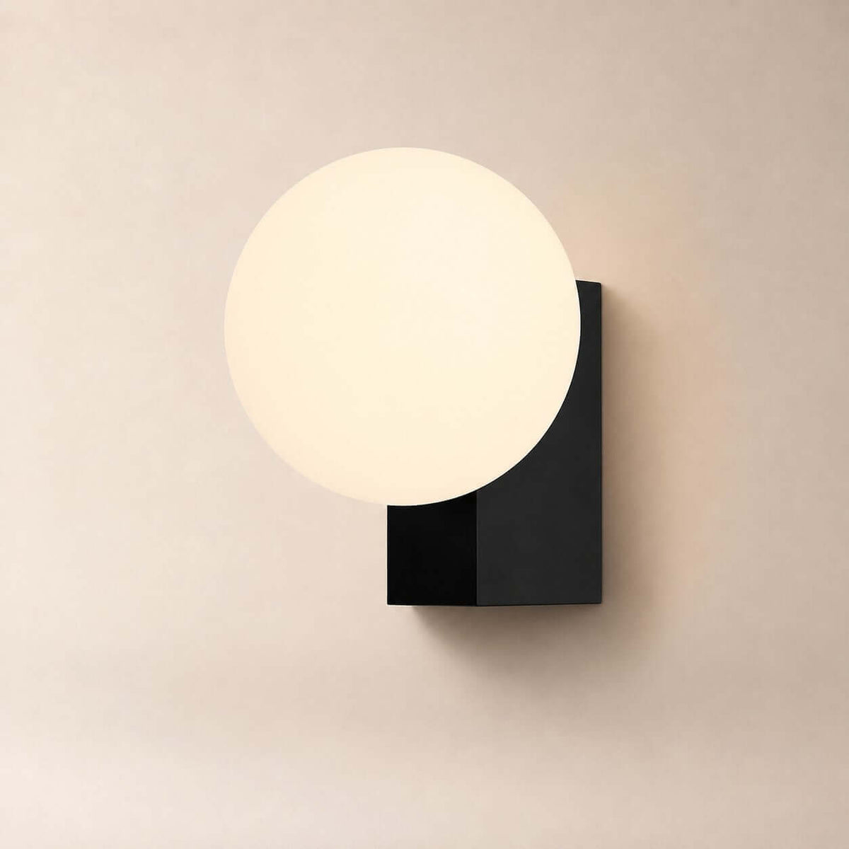 Norel Wall Lamp