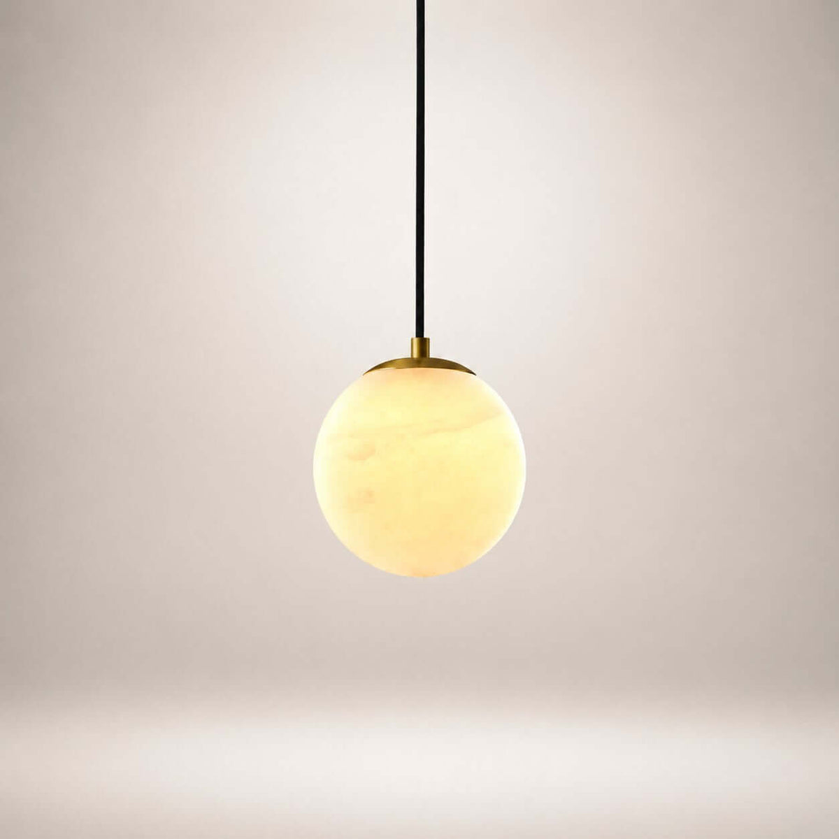 Qevol Pendant Light