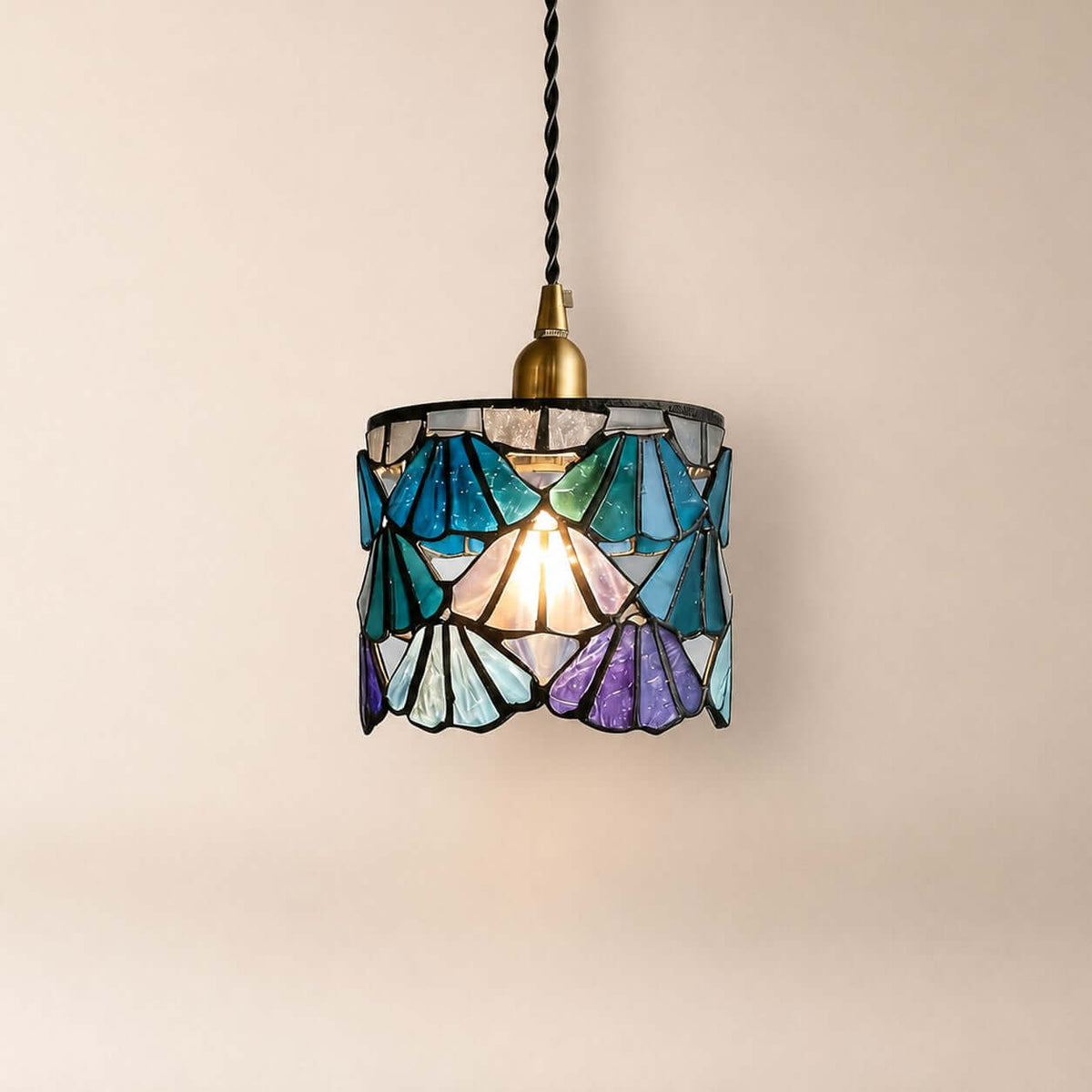Vornyx Pendant Lamp