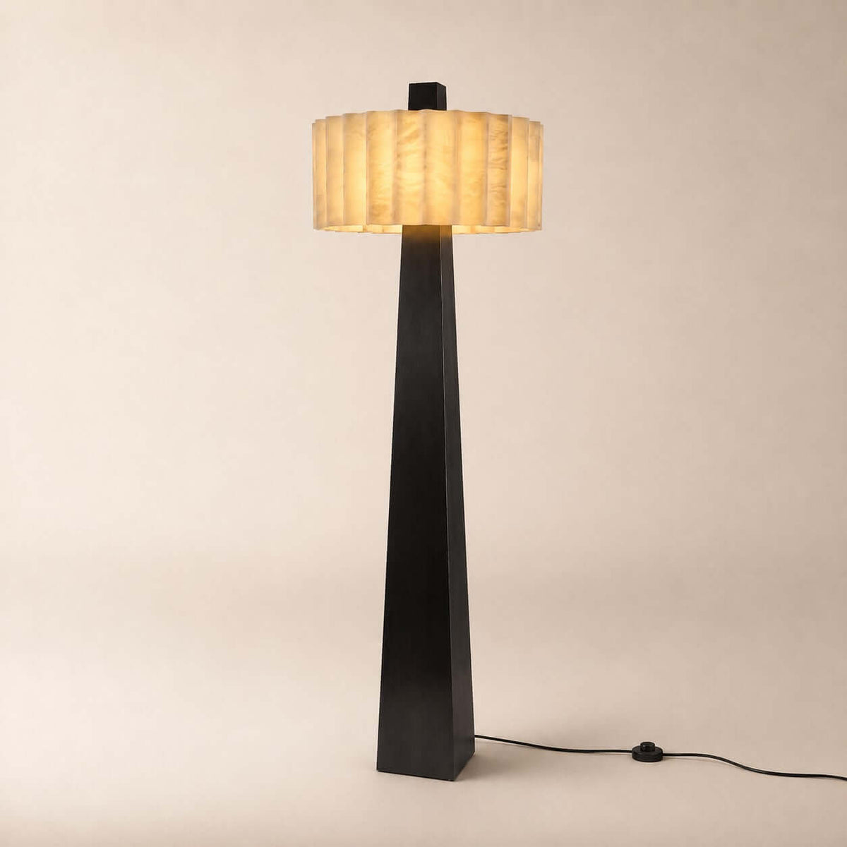 Zanquor Floor Lamp