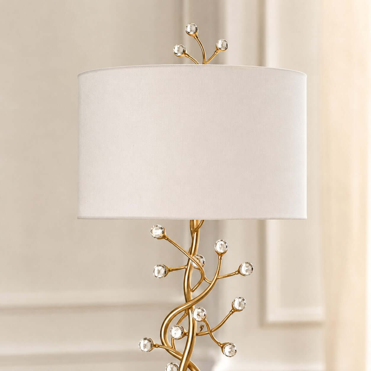 Arlowe Floor Lamp - Modern Artistic Lighting for Living Room | Rossolighting
