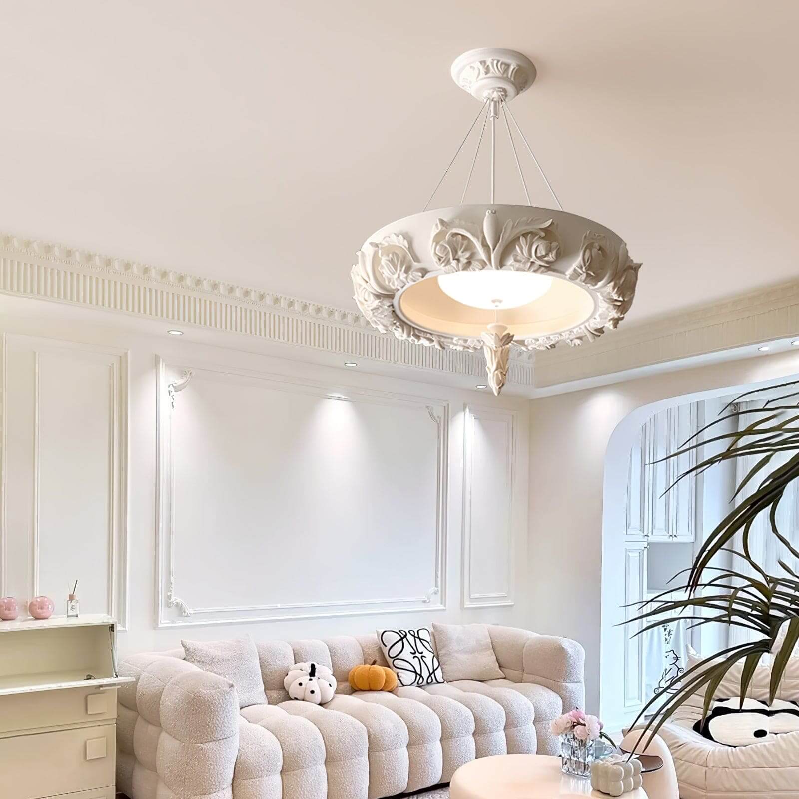 Artistic Carved Chandelier | Rossolighting