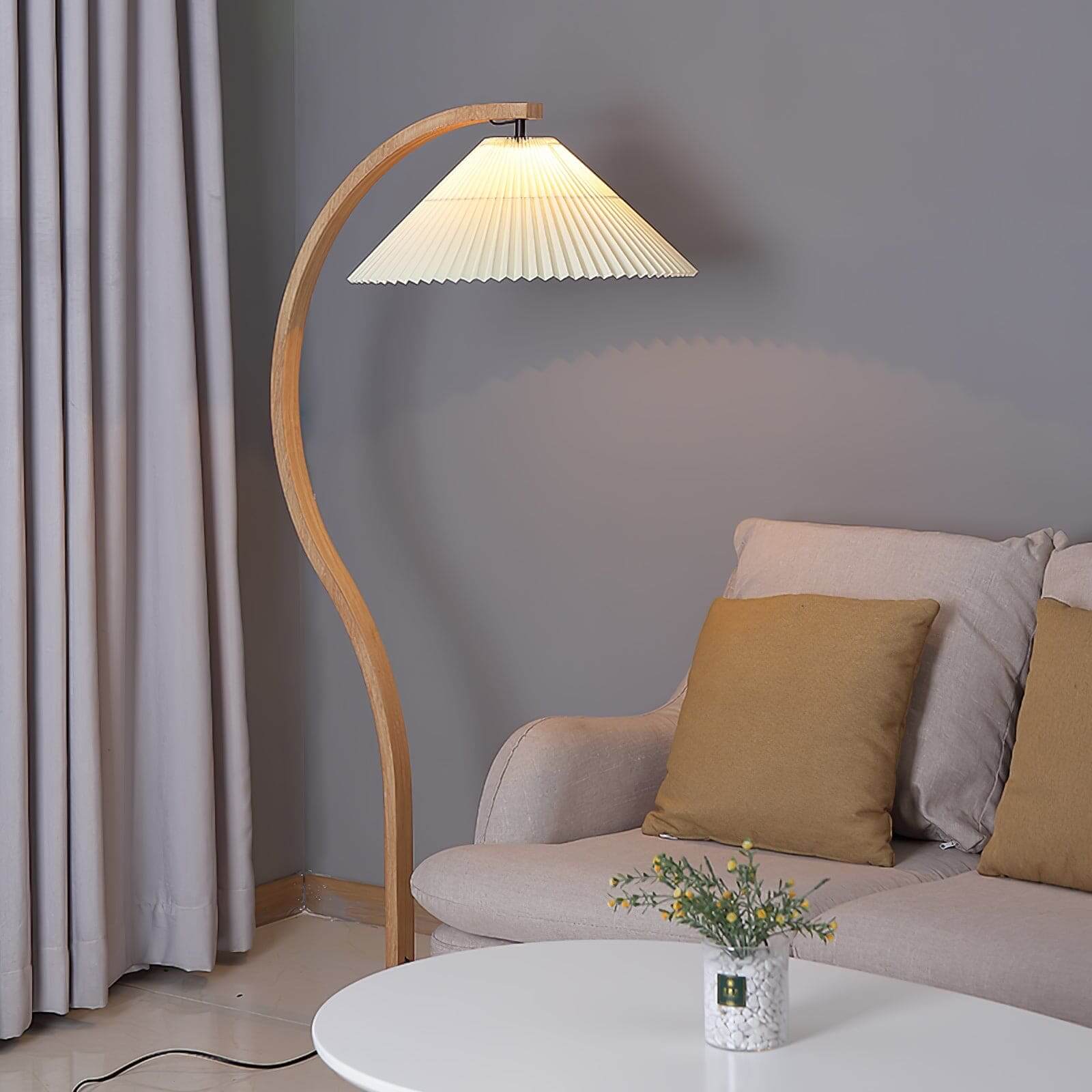 Caprani Floor Lamp - Rossolighting