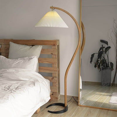 Caprani Floor Lamp - Rossolighting