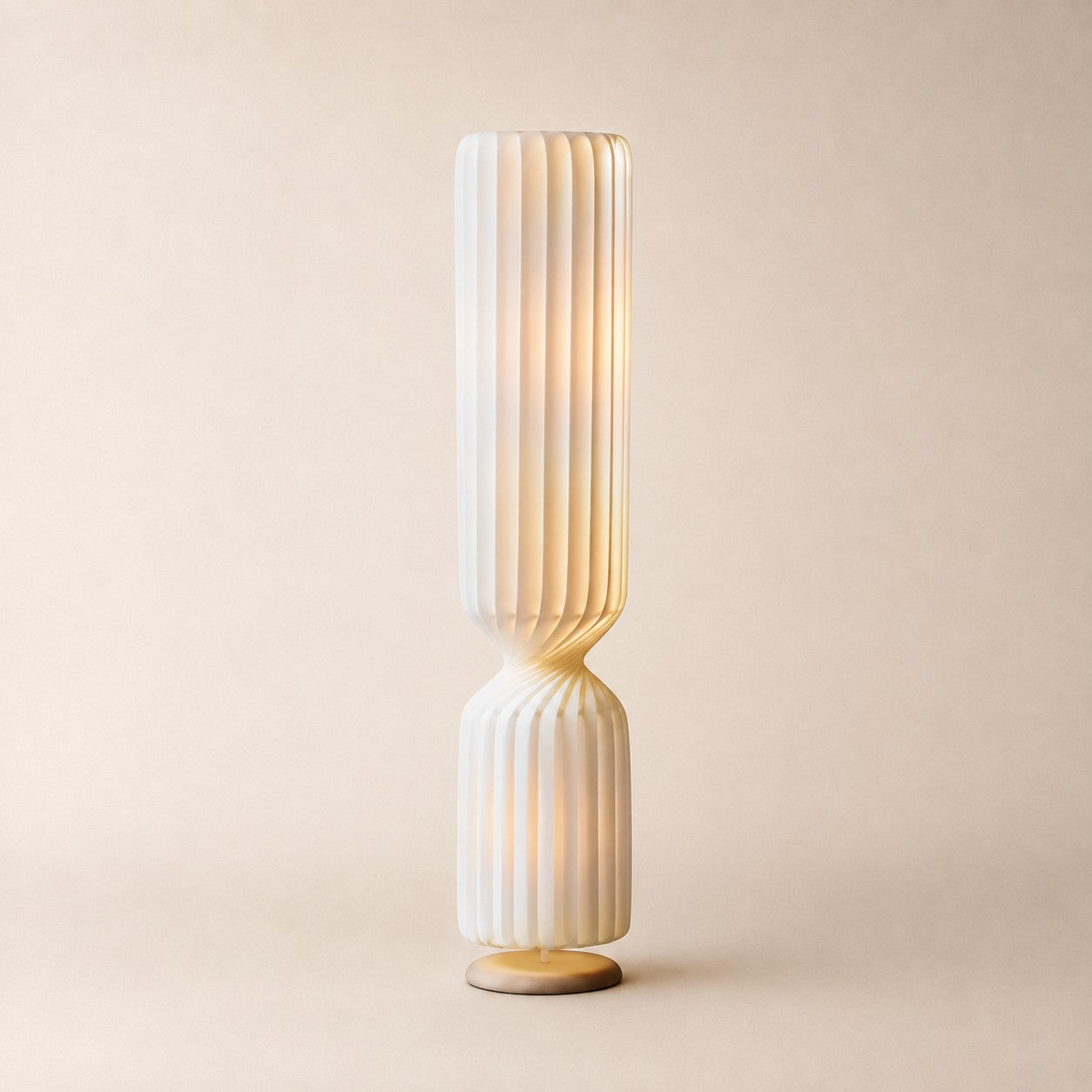 Davura Floor Lamp