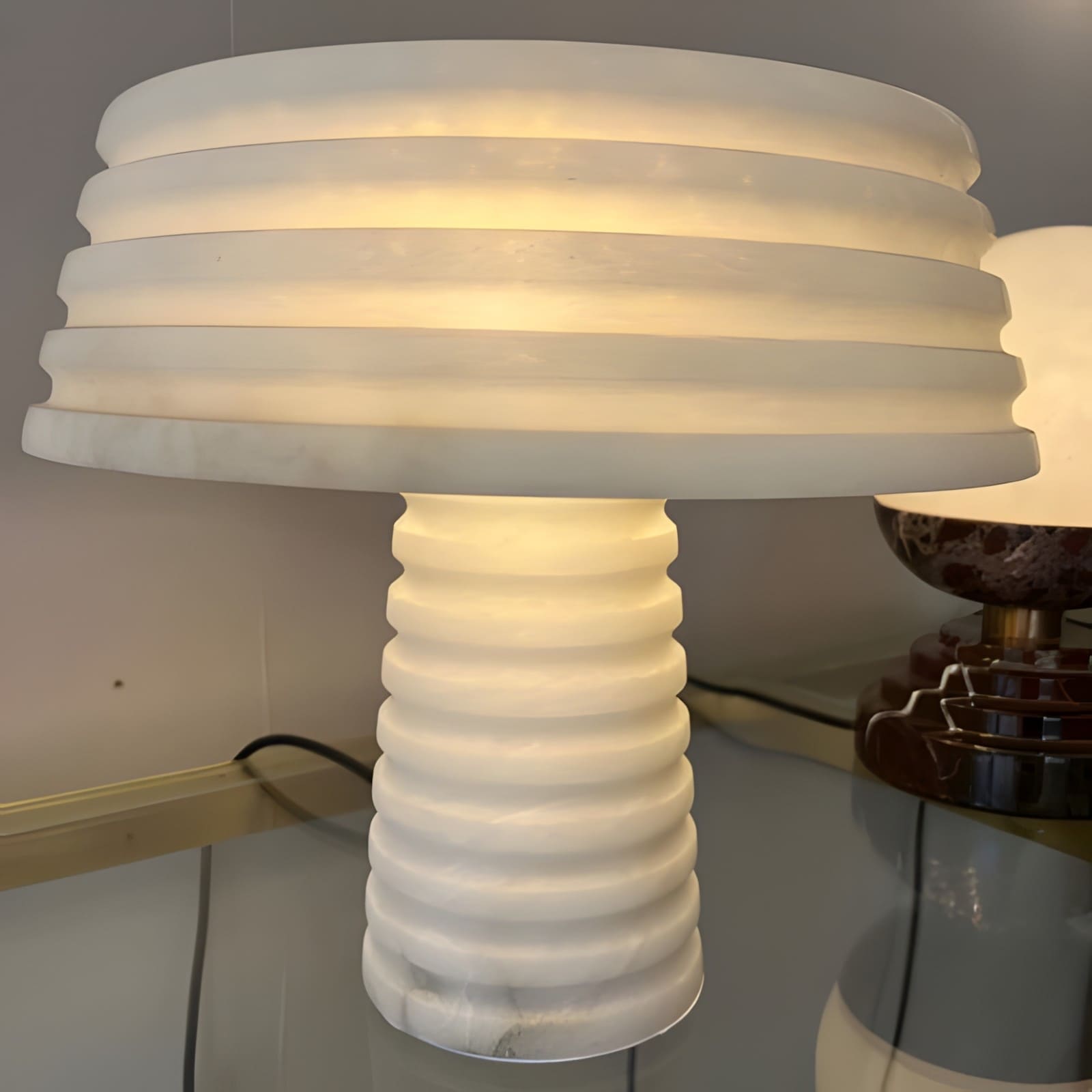 Fylon Table Lamp | Modern Minimal Table Lamp for Living Room | Rossolighting