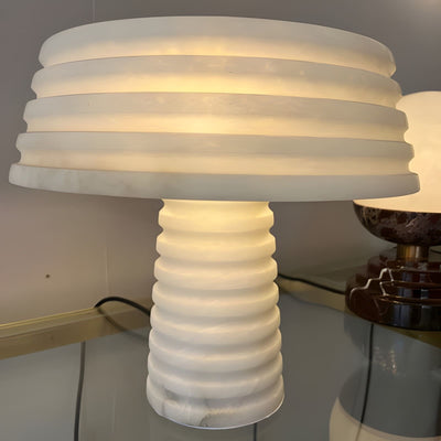 Fylon Table Lamp | Modern Minimal Table Lamp for Living Room | Rossolighting