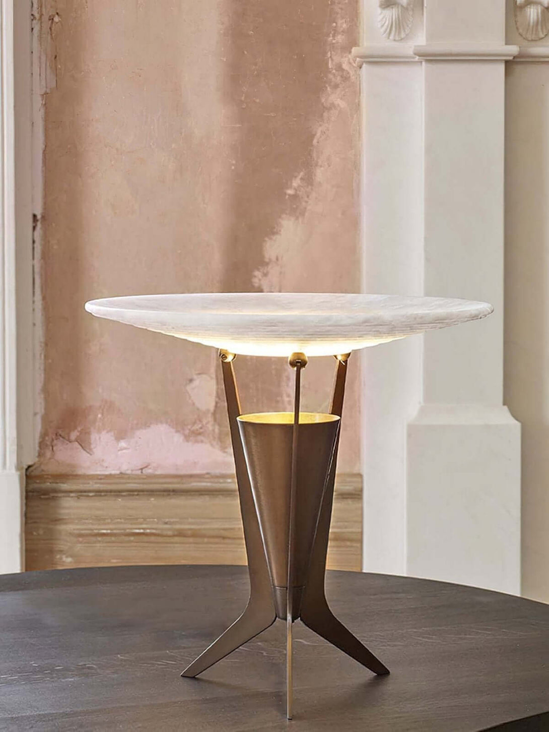 Fynlo Table Lamp – Alabaster Table Lamp Art Deco Style