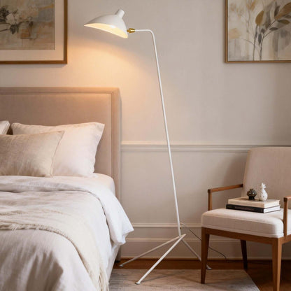 Lunira Floor Lamp – Minimalist Corner Floor Light for Modern Spaces