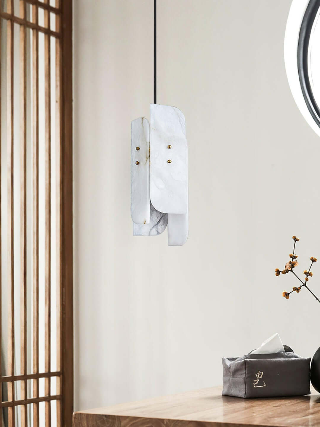 Lurex Pendant Light – Modern Bedroom Pendant Light in Brass