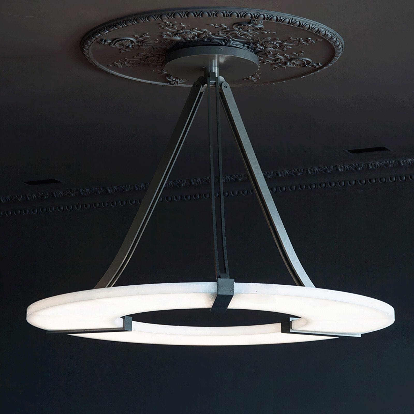Lyquora Round Alabaster Chandelier for Dining Area | Rossolighting