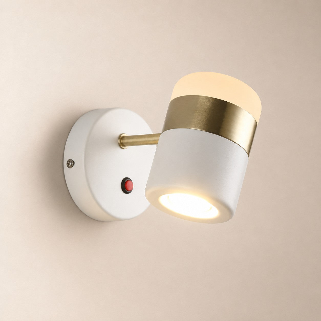 Morvex Wall Lamp