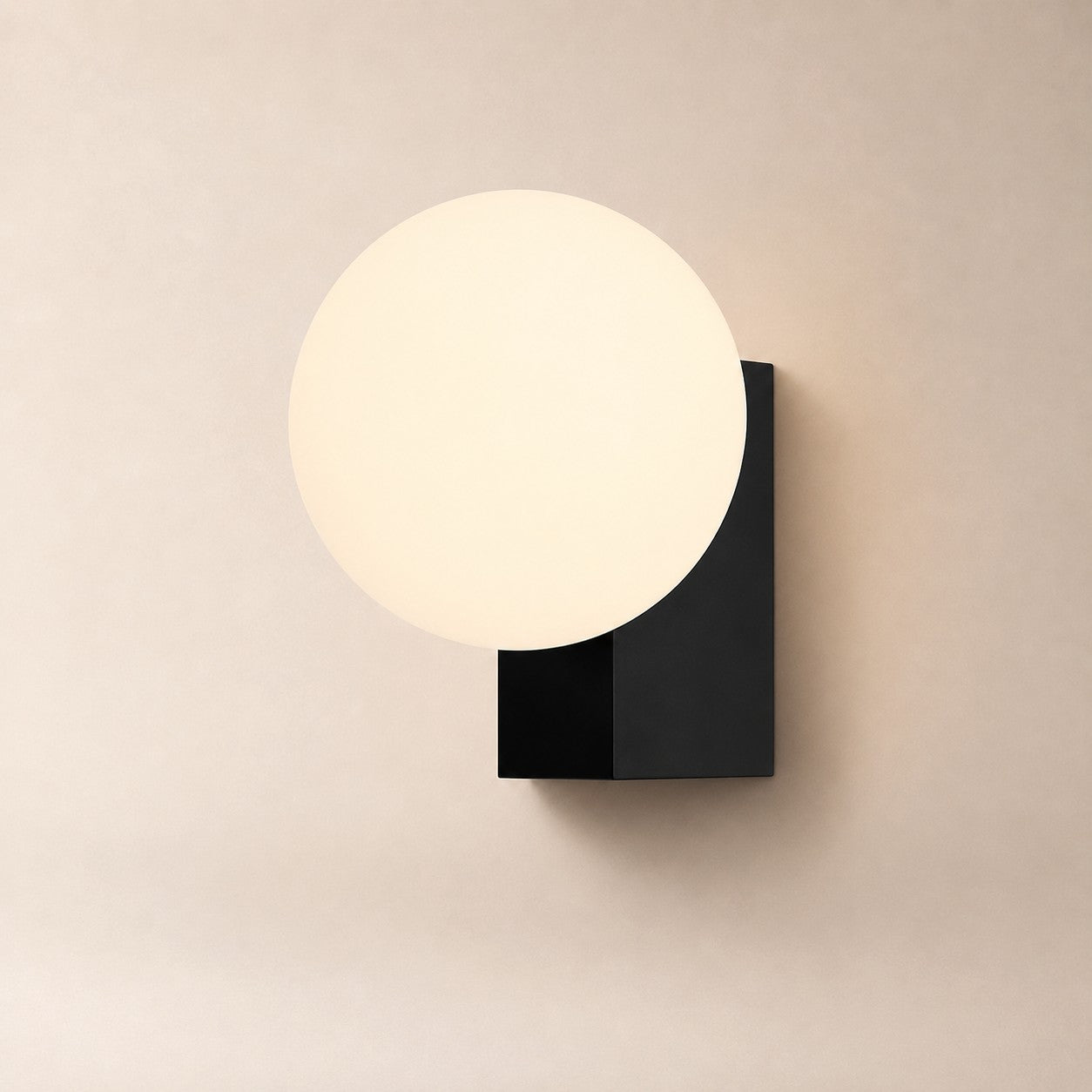 Norel Wall Lamp