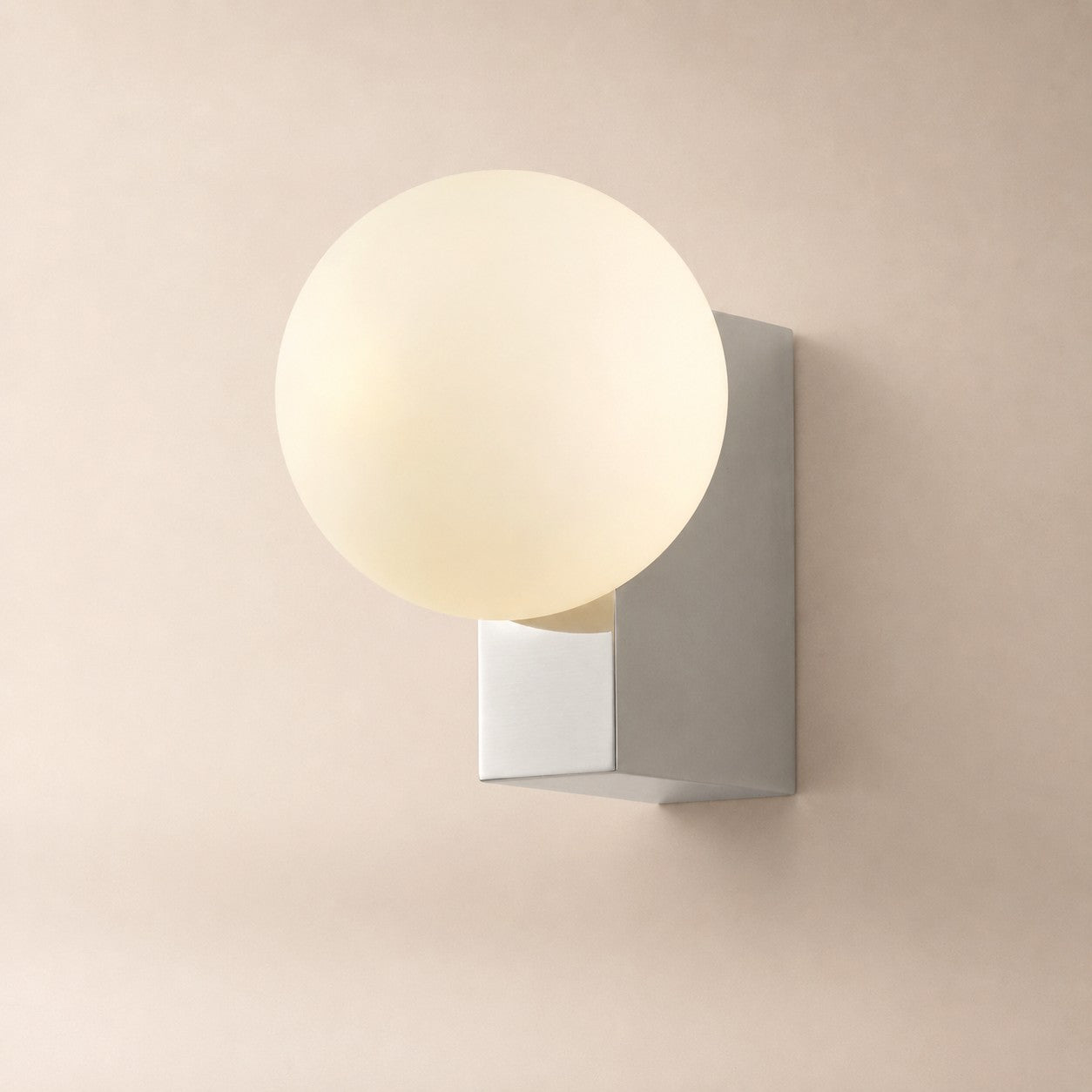 Norel Wall Lamp