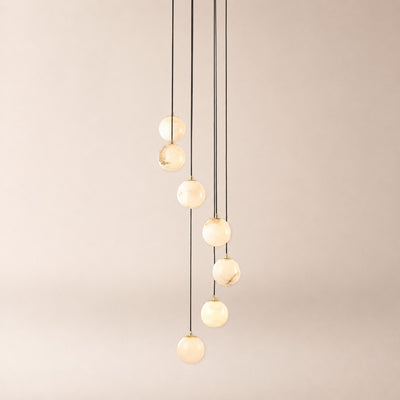 Oquven Chandelier
