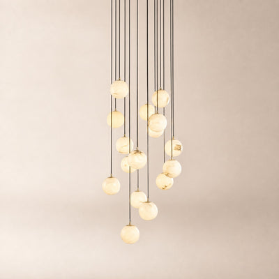 Oquven Chandelier