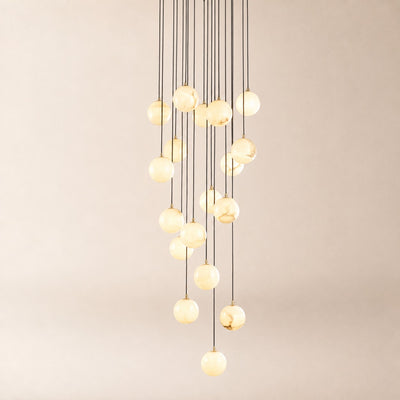 Oquven Chandelier