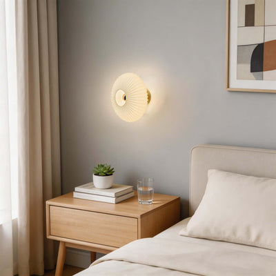 Qavion Wall Lamp – Modern Glass Wall Sconce for Hallways | Rossolighting