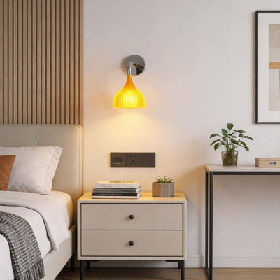 Qivra Wall Lamp – Modern Bathroom & Bedside Wall Sconces | Rossolighting