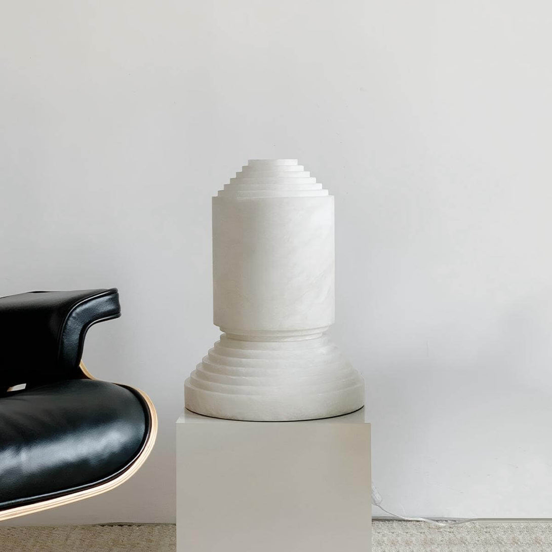 Senvor Table Lamp – Sculptural Alabaster Nightstand Lamps