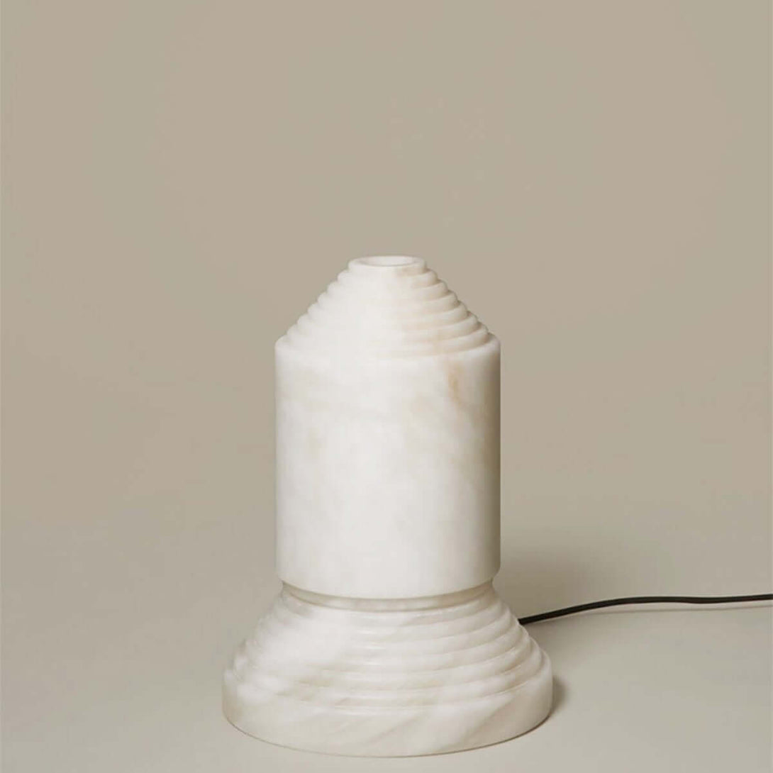 Senvor Table Lamp – Sculptural Alabaster Nightstand Lamps