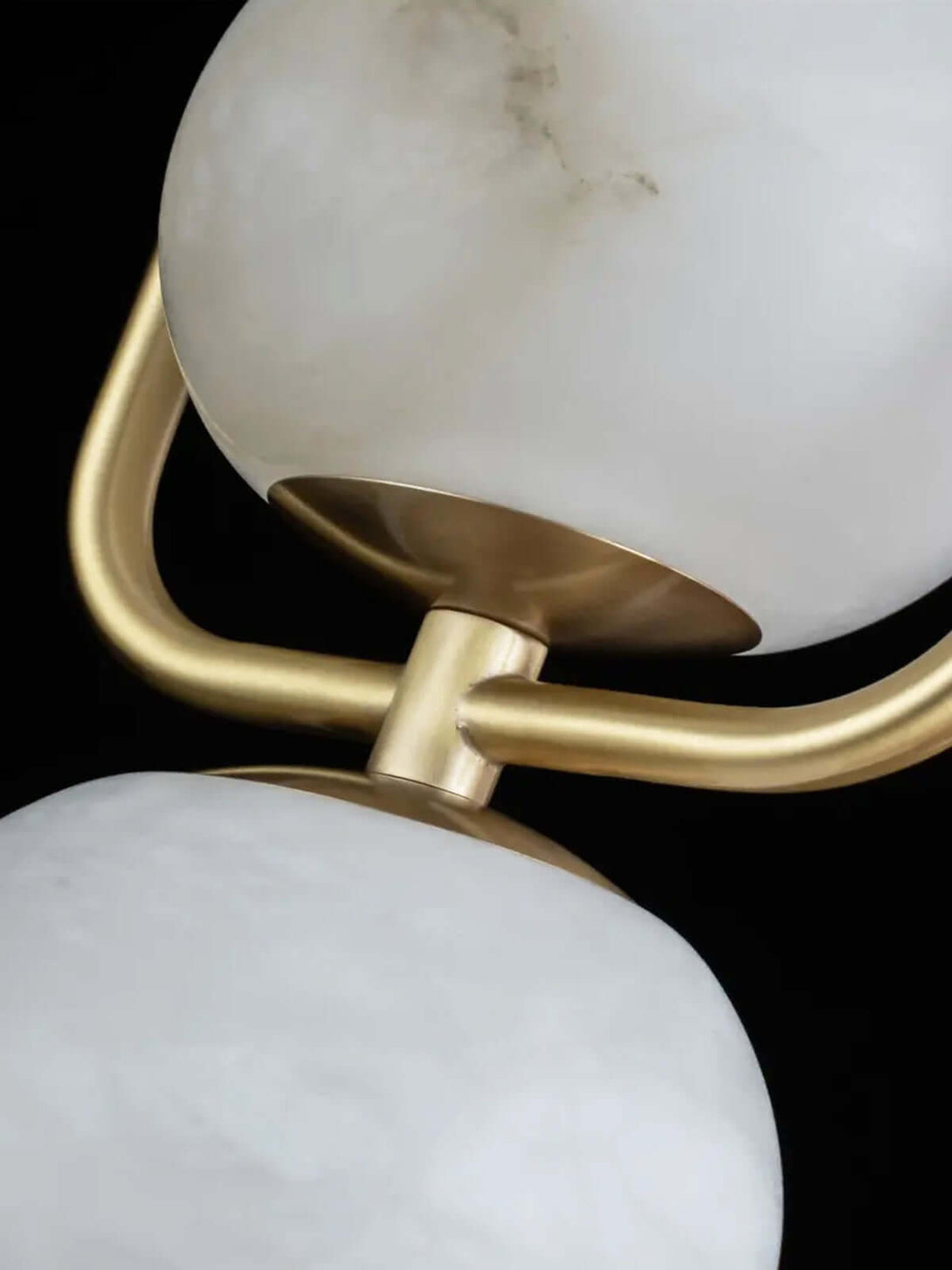 Solin Pendant Light – Unique Circle Hanging Light Fixture