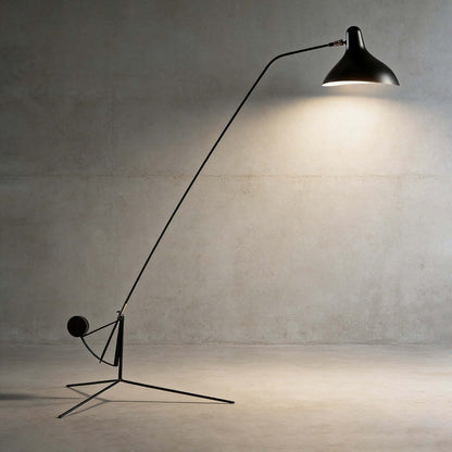 Velano Floor Lamp – Minimalist Tripod Floor Light for Modern Spaces