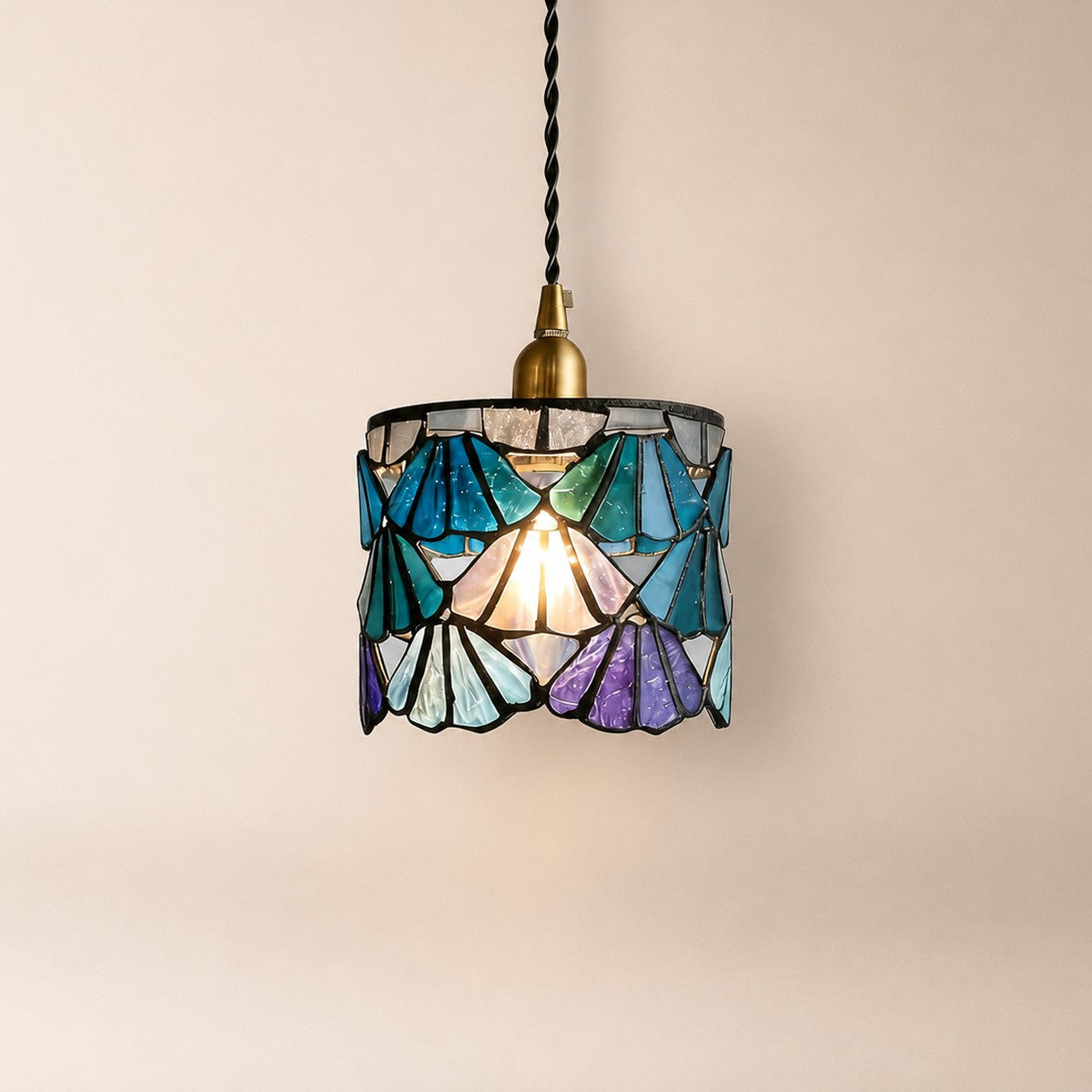 Vornyx Pendant Lamp