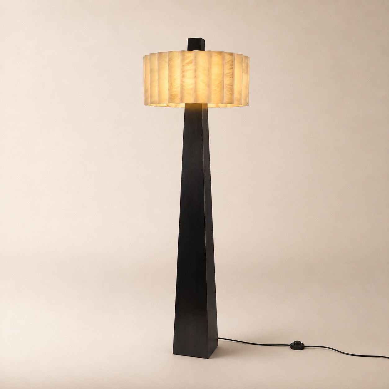 Zanquor Floor Lamp