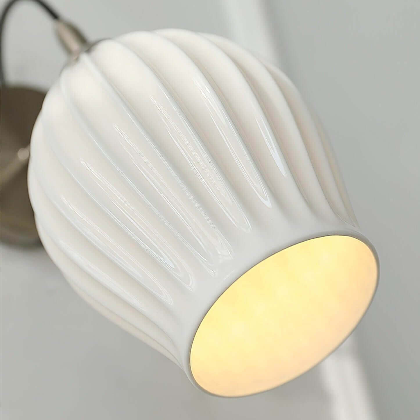 Zavira Wall Lamp – Ceramic Wall Sconce with Switch Design | Rossolighting