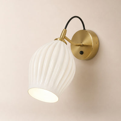 Zavira Wall Lamp