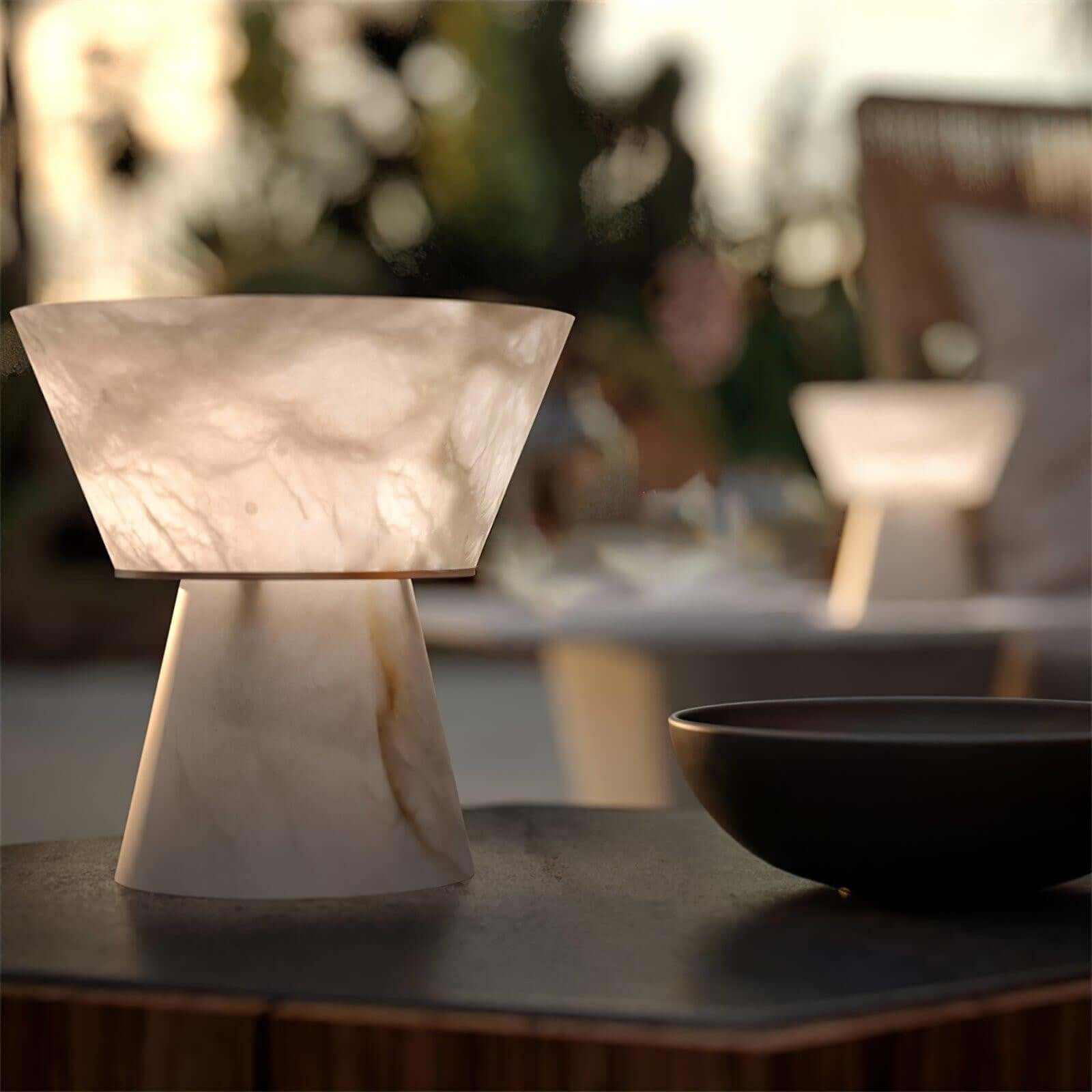 Beta Alabaster Table Lamp – Bedside Lamps for Bedrooms