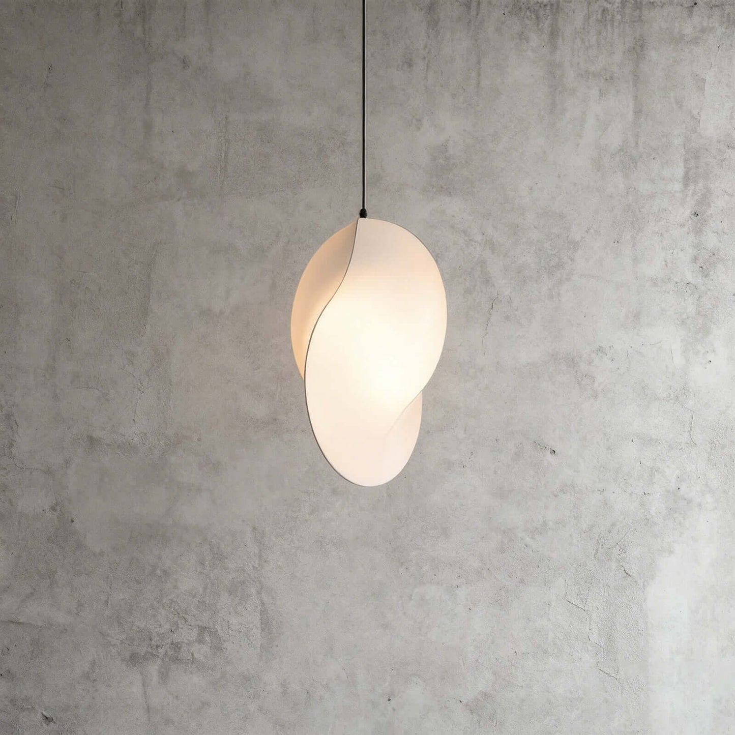 Darlio Pendant Light – Modern Hanging Light for Drawing Room