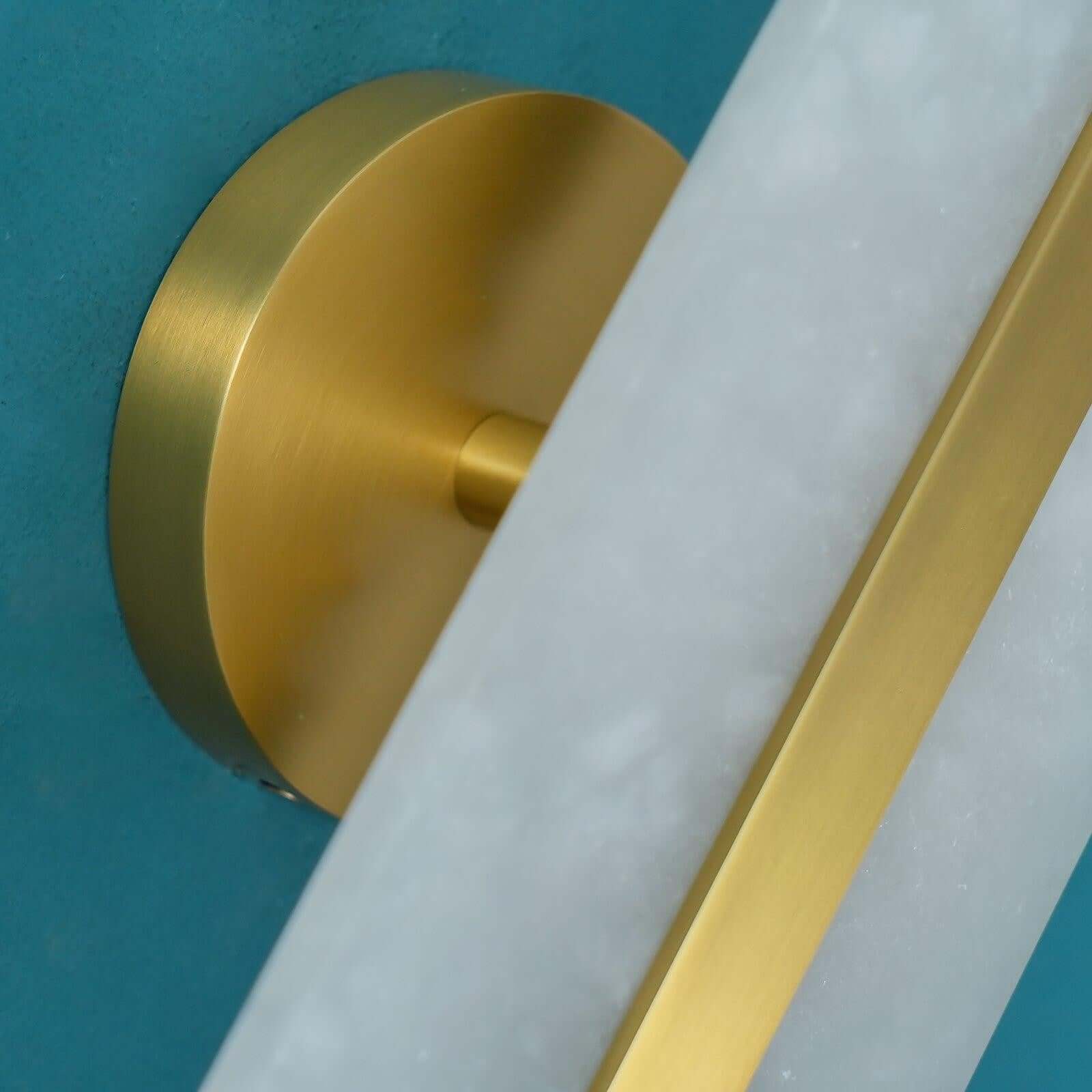 Orlen Wall Sconce – Alabaster and Brass Wall Sconce Light