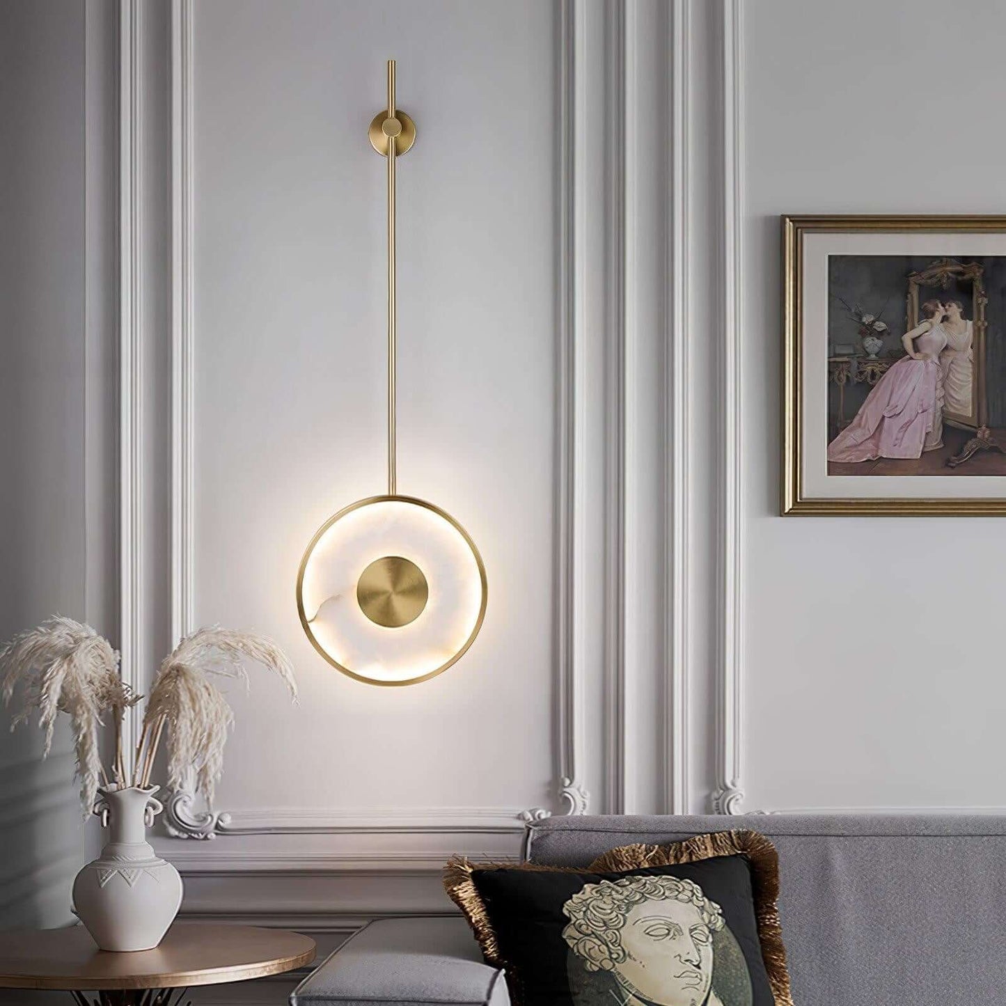 Tirun Wall Sconce – Alabaster and Brass Wall Sconce