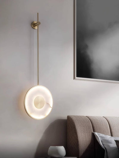 Tirun Wall Sconce – Alabaster and Brass Wall Sconce